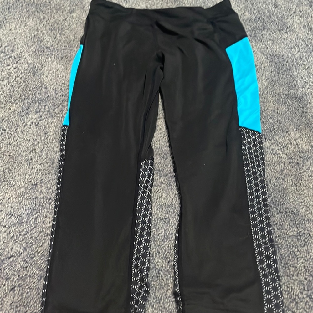 Champion running capris